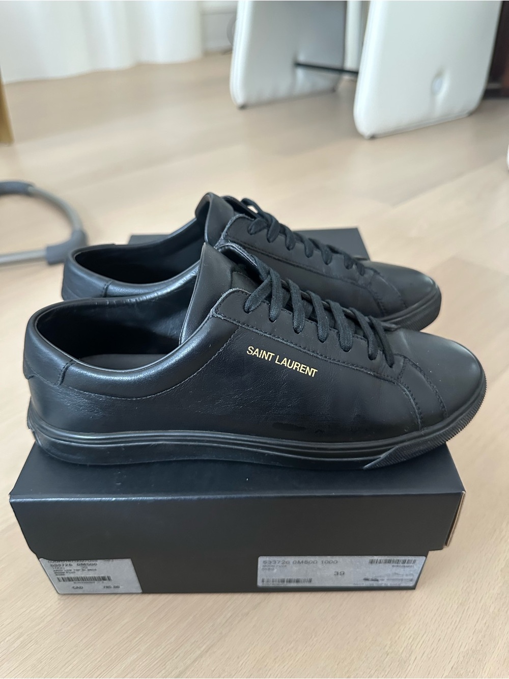 Saint Laurent Womens Sz 39 Black Low-Top Leather Sneakers with Gold Logo